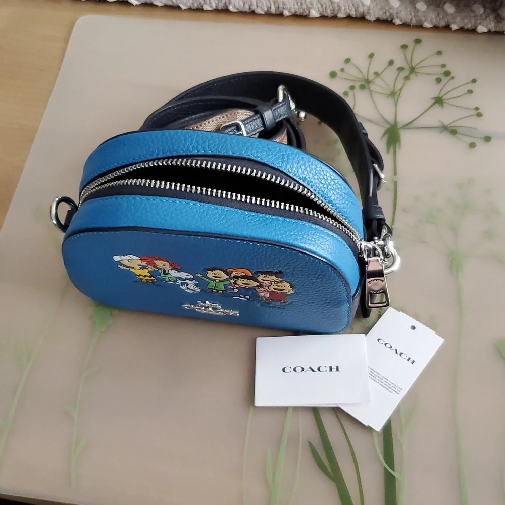 NWT 2021 Coach x Peanuts Mini Bag & Strap - Picture 2 of 12
